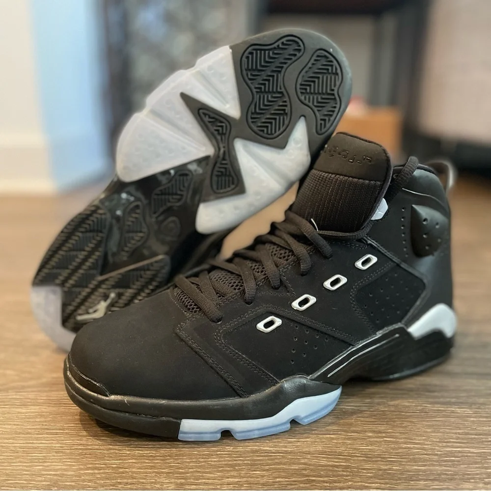 Jordan 6-17-23 Metallic Silver sz 9.5